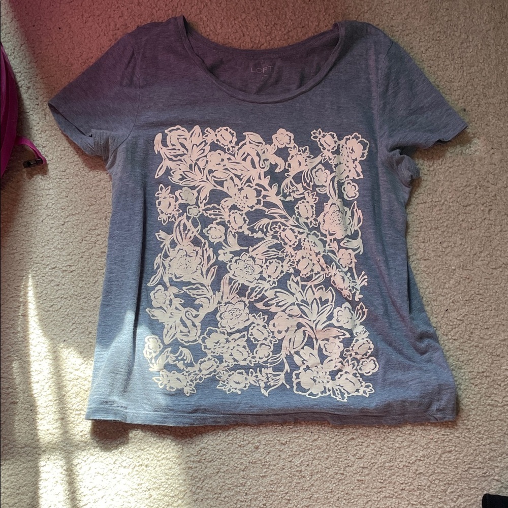 LOFT Gray-Blue Floral Short Sleeve Tee